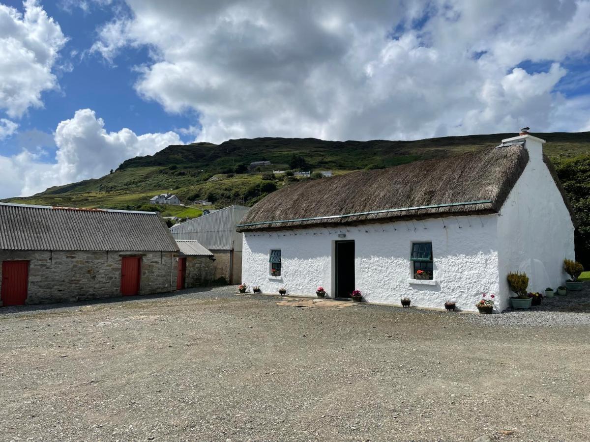 Kilcar Anne'S Thatched Cottage المظهر الخارجي الصورة